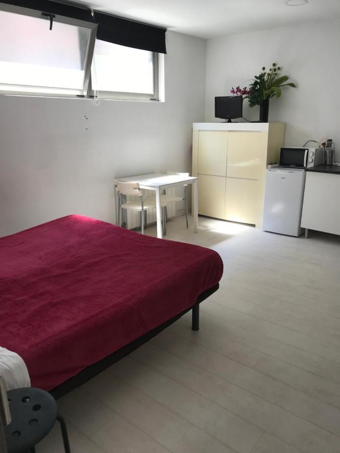 Room And Kitchen Bilbao Extérieur photo