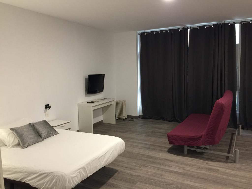Room And Kitchen Bilbao Extérieur photo
