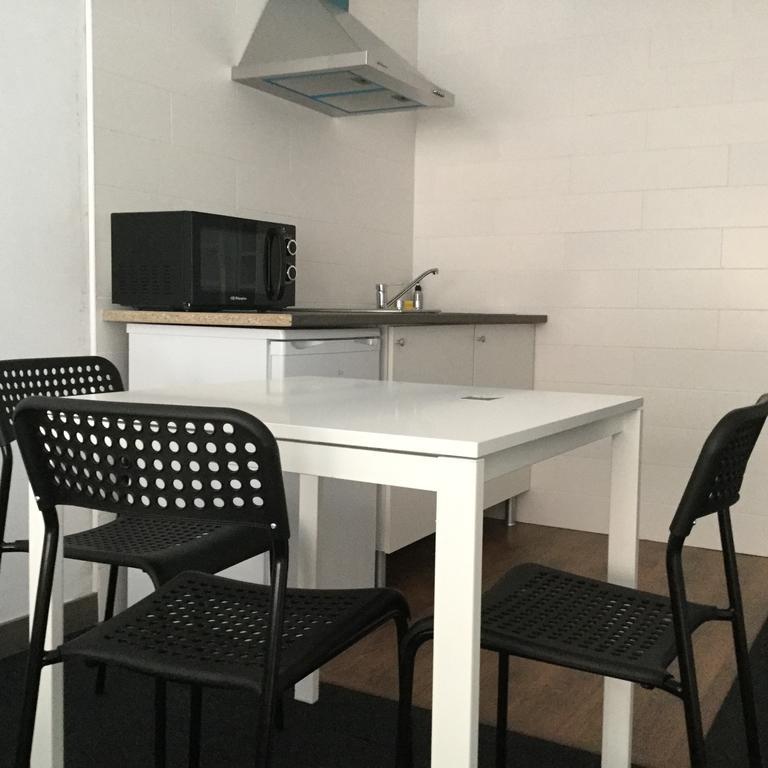 Room And Kitchen Bilbao Extérieur photo
